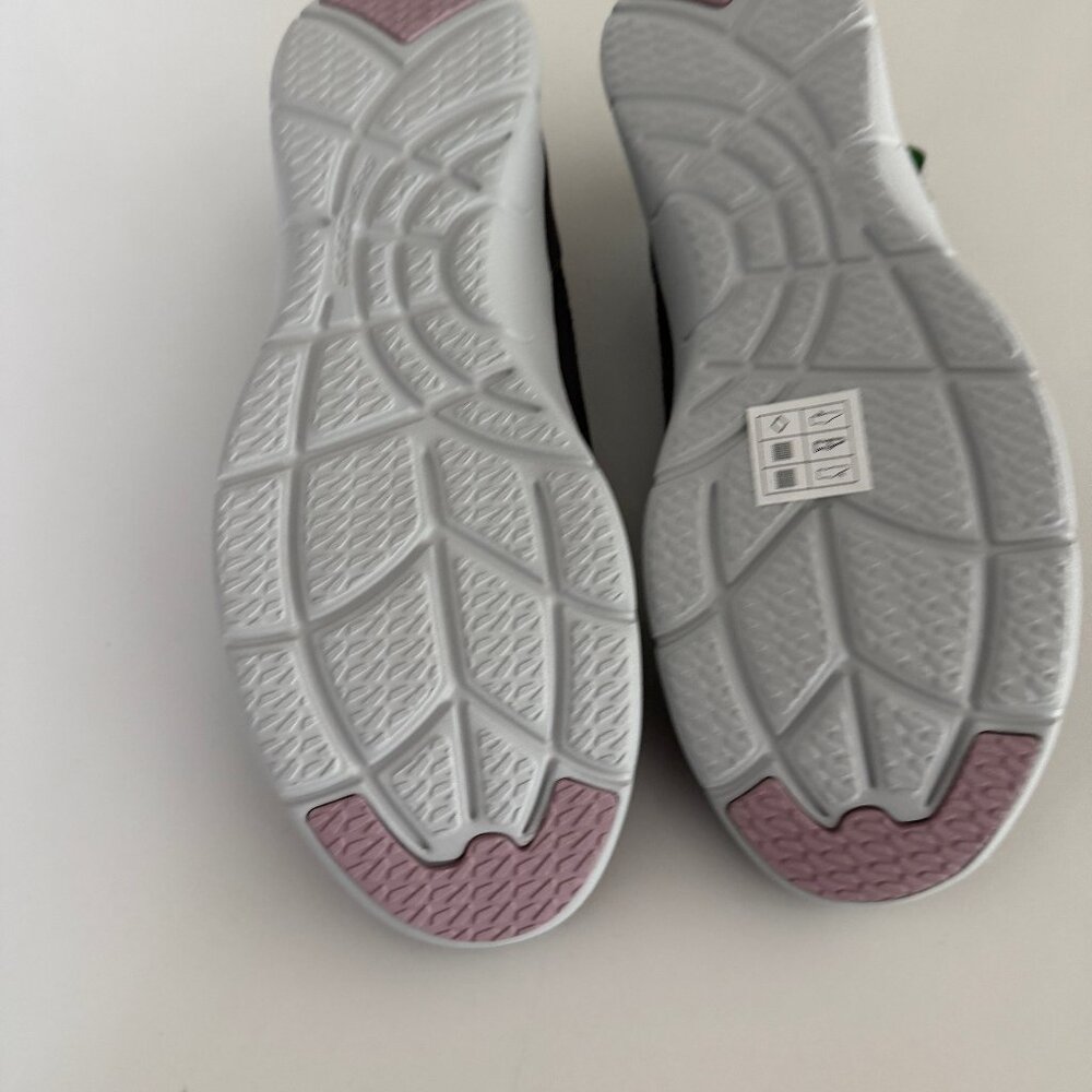 NEW Skechers Women's Arch Fit Refine - Iris Slip On Shoes Size 8 Charcoal - Picture 3 of 3